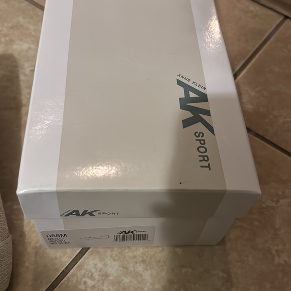 AK sport flats - Picture 2 of 4